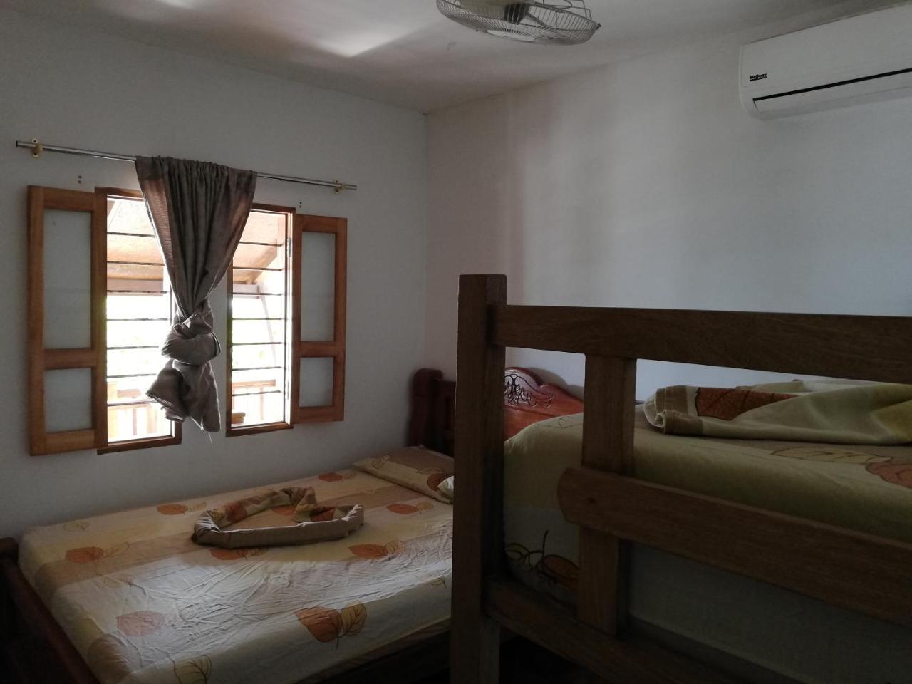 Casa Madriguena Hostel Rincon Bagian luar foto