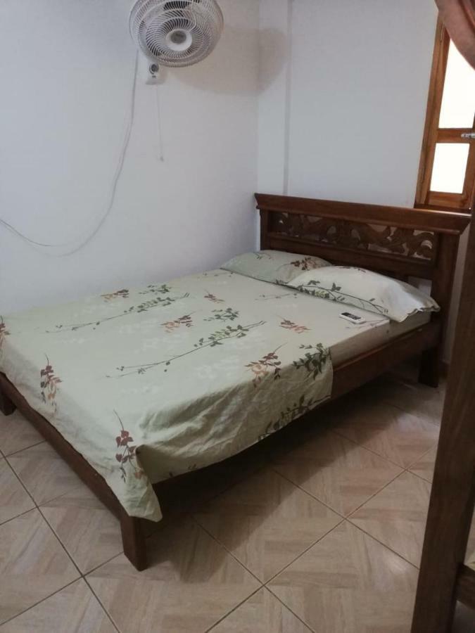 Casa Madriguena Hostel Rincon Bagian luar foto